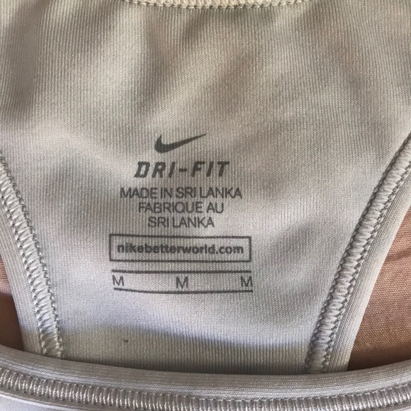 White Nike sports bra - Picture 3 of 3